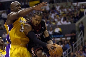 张佳玮：鲨鱼和AI在当下打球一定会如鱼得水 当时没有这么好空间