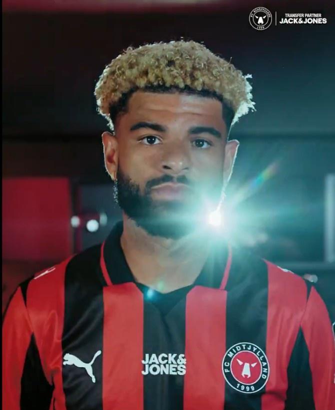 官方：伯恩茅斯中场比林加盟中日德兰，转会费700万欧+浮动